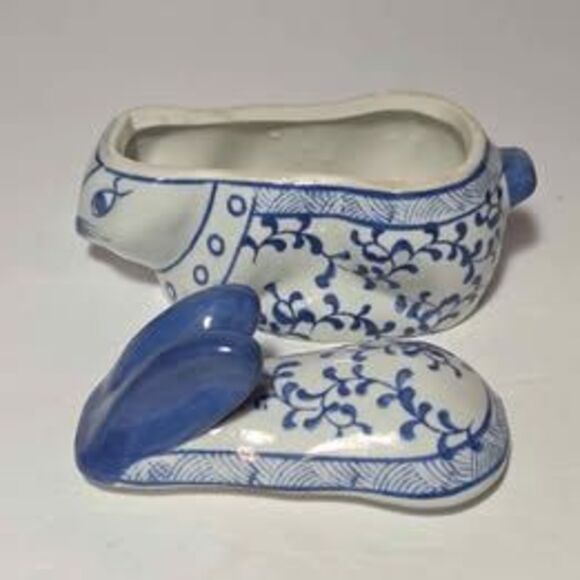 Bunny Rabbit Trinket Box Blue - Picture 6 of 8